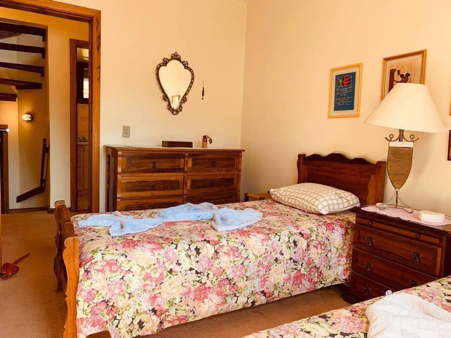 434 Casa Geminada No Centro De Gramado 8 Pessoas 格拉玛多 外观 照片